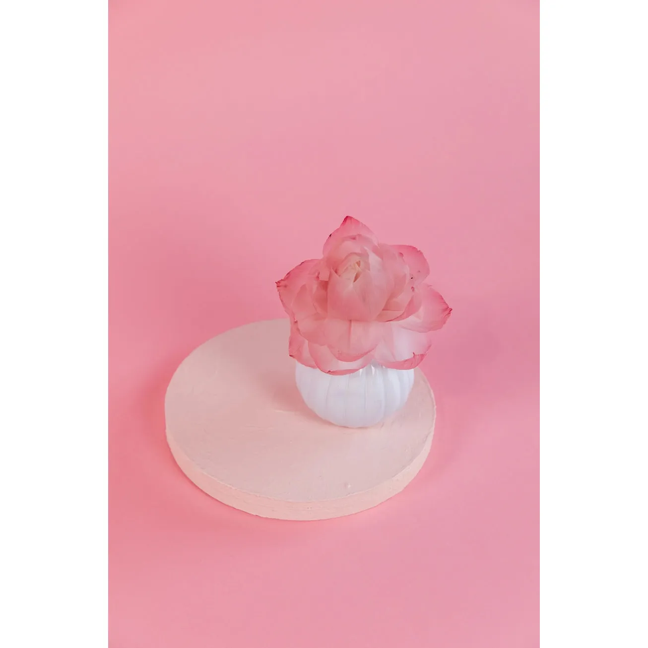 Peony White Ceramic Diffuser Fragranced with Sweet Grace - Image 2