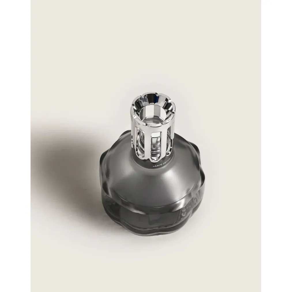 MOLECULE Winter Night Frost Lampe Gift Set By Maison Berger - SALE - Image 3